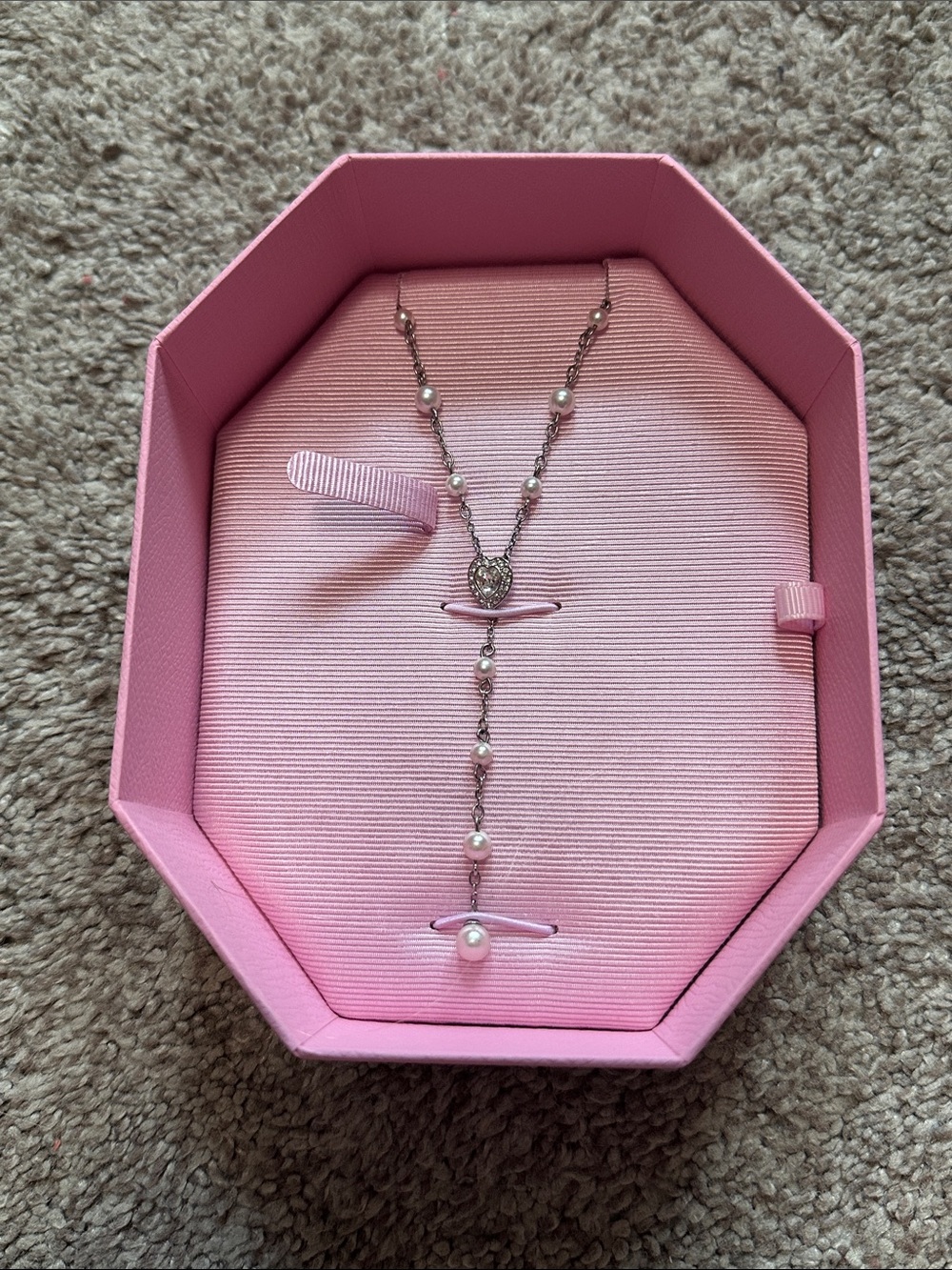 Ariana Grande x Swarovski Y Necklace